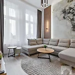 Jaracza Premium&deluxe By Lookap Apartment *