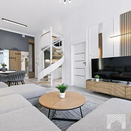 Jaracza Premium&deluxe By Lookap *