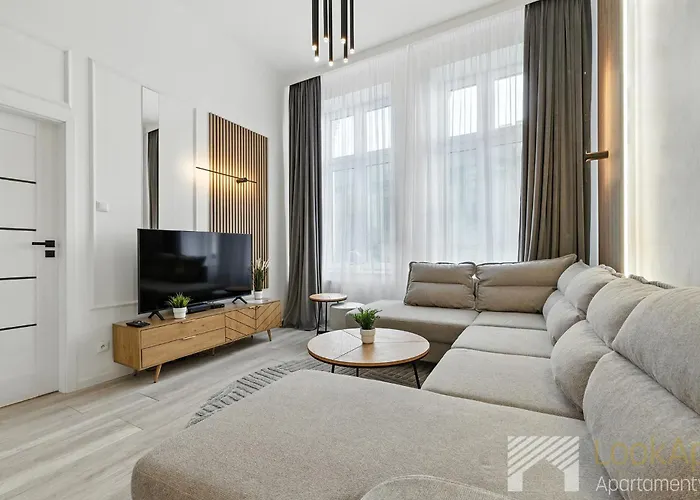 Апартаменты Jaracza Premium&deluxe By Lookap