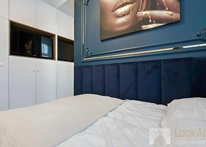 Jaracza Premium&deluxe By Lookap *