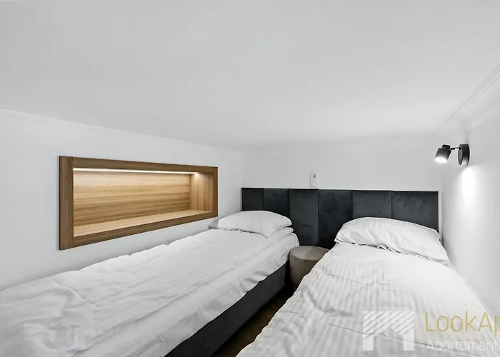 Jaracza Premium&deluxe By Lookap * Лодзь