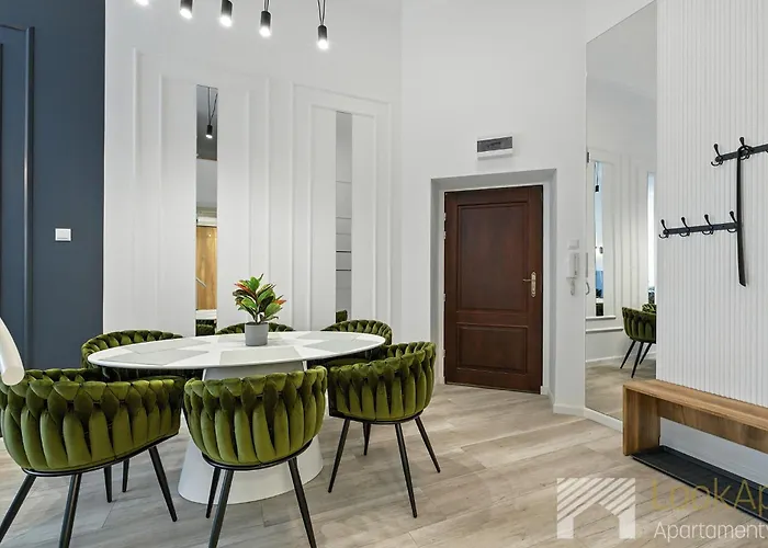 Апартаменты Jaracza Premium&deluxe By Lookap *