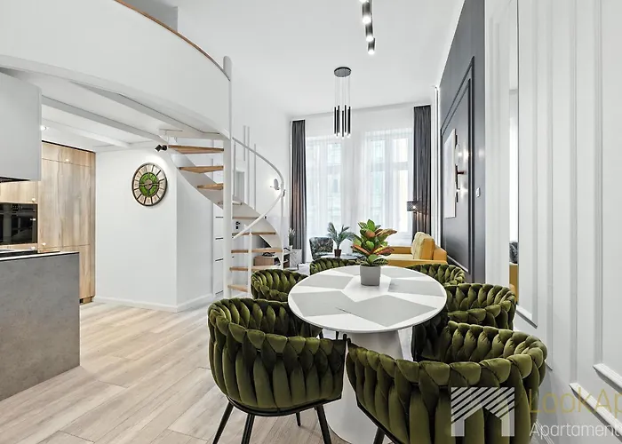 Jaracza Premium&deluxe By Lookap * Лодзь